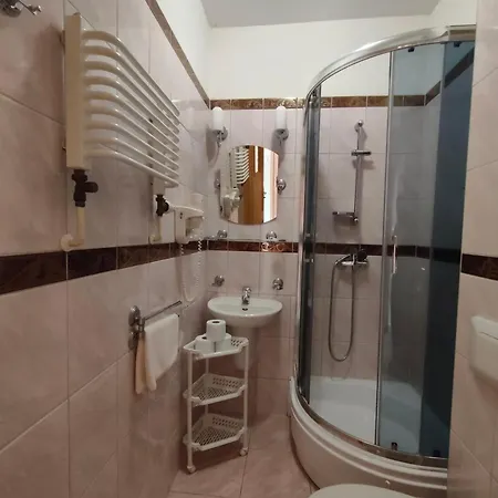 Mauritius Osrodek Szkolenia Sportu I Rekreacji 스클라르스카포렘바